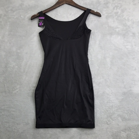 Maidenform's Flexees Firm Control Wear Your Own BraFull Shaping Slip Black S - Picture 1 of 10